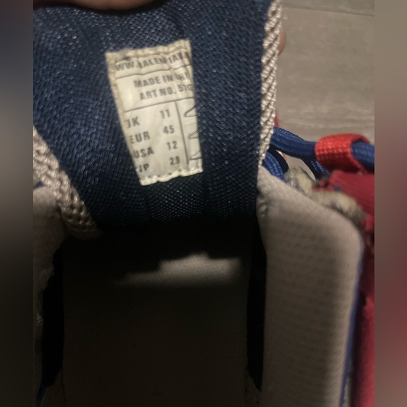 balenciaga track 2s (run small)